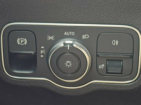 2022 Mercedes-Benz EQB EQB 350 4MATIC