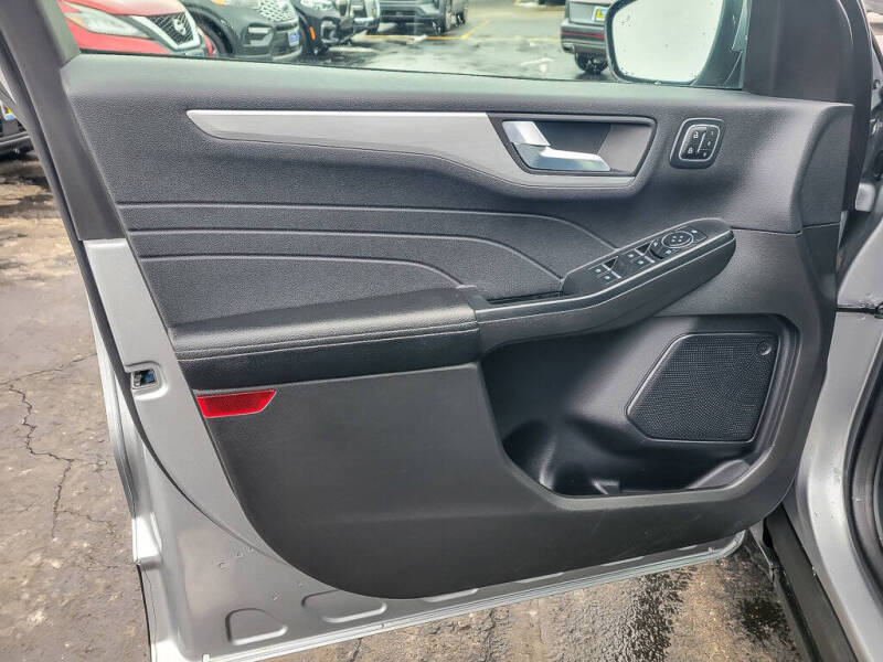 2024 Ford Escape Platinum