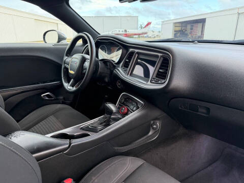 2018 Dodge Challenger SXT