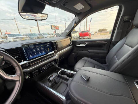 2023 Chevrolet Silverado 1500 LTZ