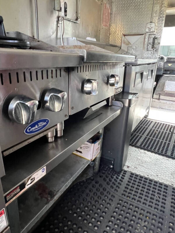 1997 GMC P30 Forward Control Chassis