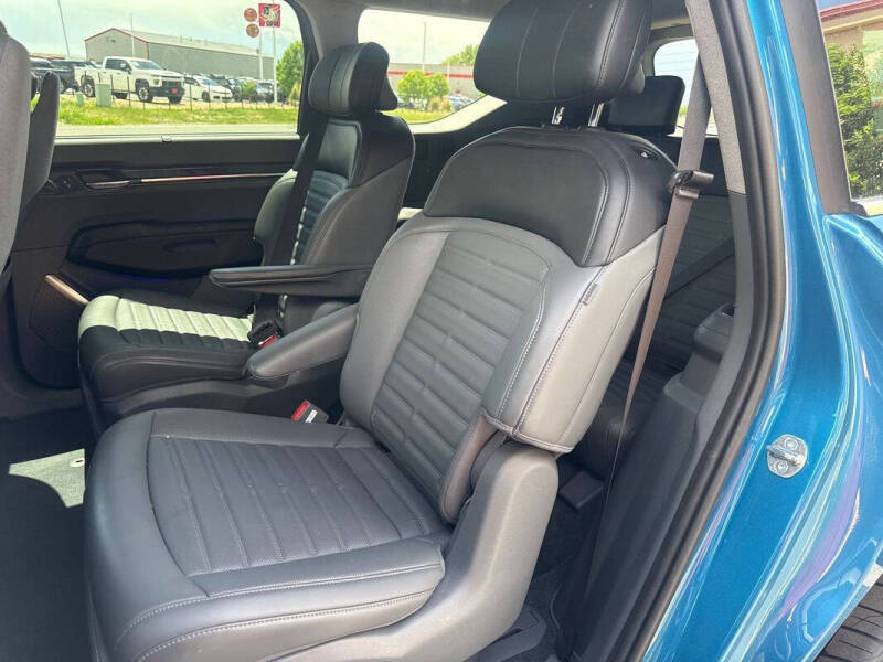 2024 Kia EV9 Land