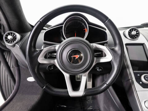 2012 McLaren MP4-12C