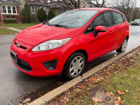 2013 Ford Fiesta for sale at Apollo Motors INC in Chicago IL