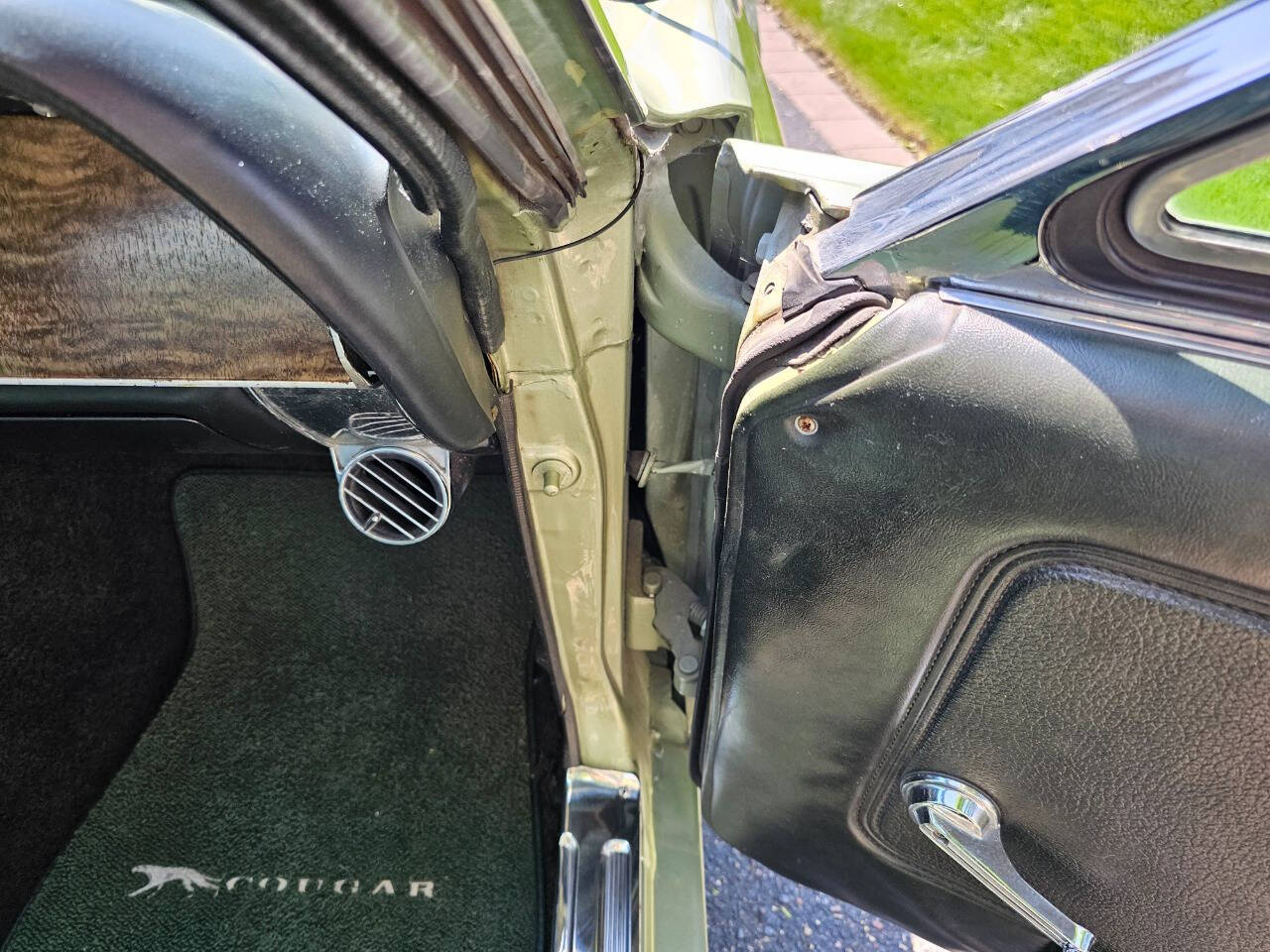 1967 Mercury Cougar XR7 145