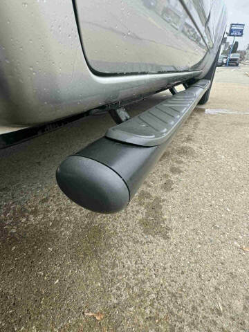 2008 Nissan Frontier LE