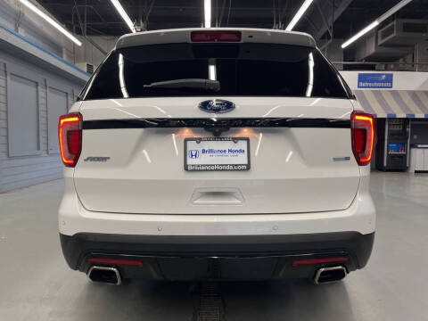 2017 Ford Explorer Sport