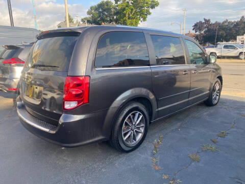 2017 Dodge Grand Caravan SXT