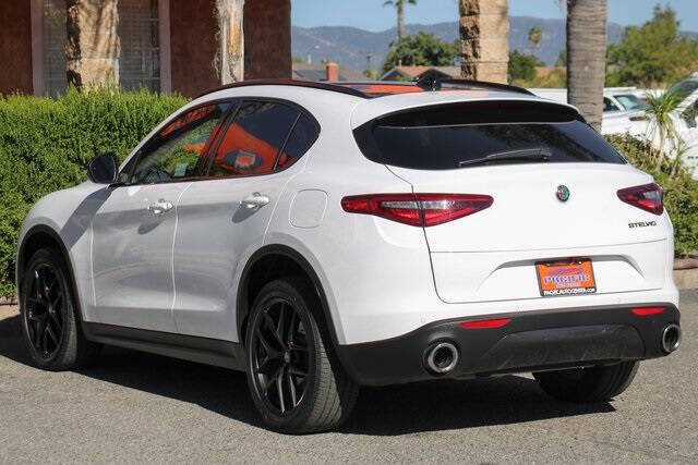 2021 Alfa Romeo Stelvio Sprint