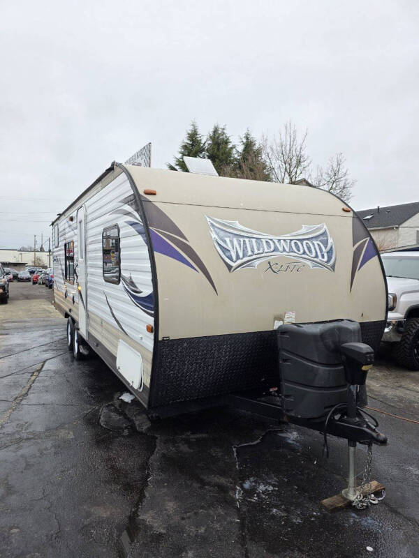 2015 Forest River Wildwood for sale at RICKIES AUTO, LLC. in Portland OR