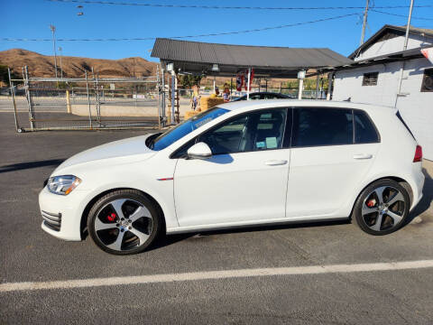 2017 Volkswagen Golf GTI S