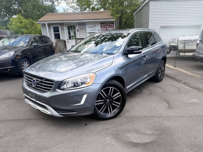 2017 Volvo XC60 T5 Dynamic