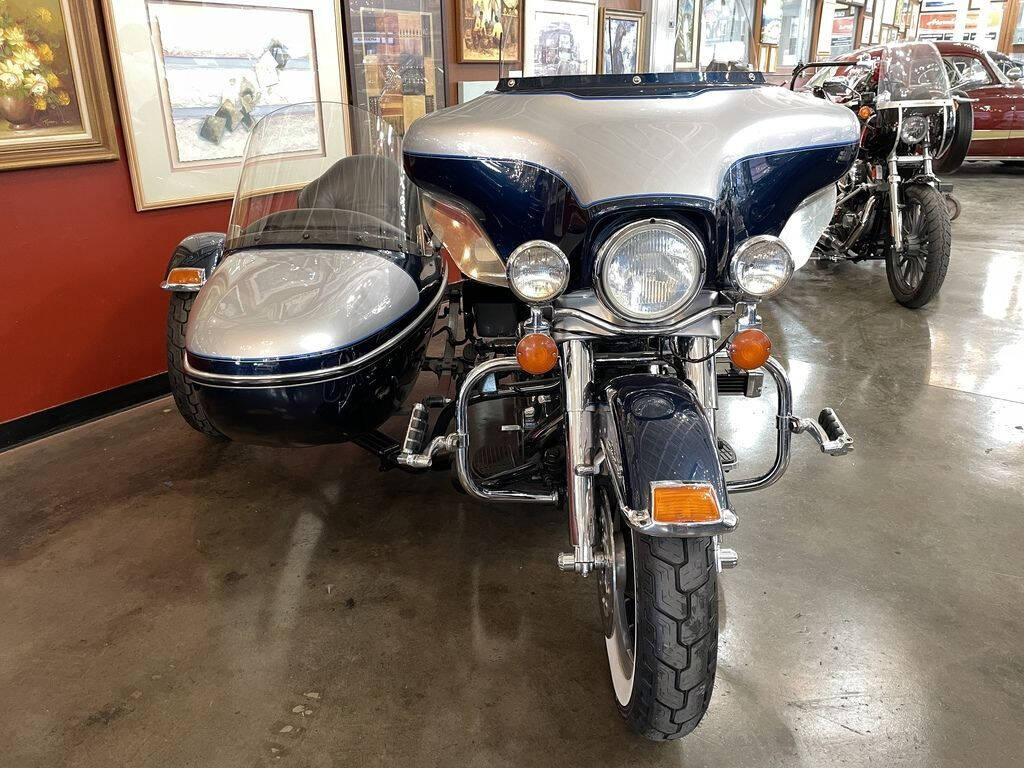 2001 Harley-Davidson FLHTCI - Electra Glide C 4