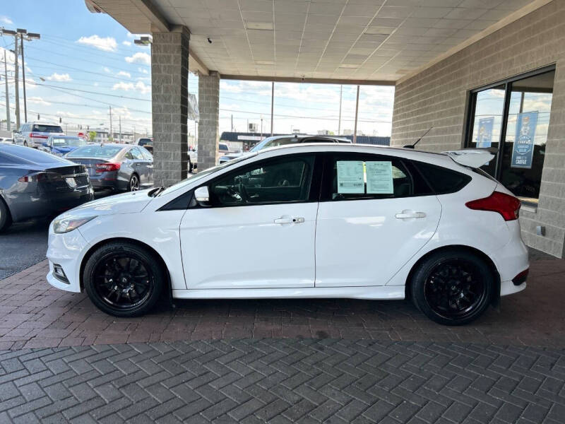 2017 Ford Focus ST
