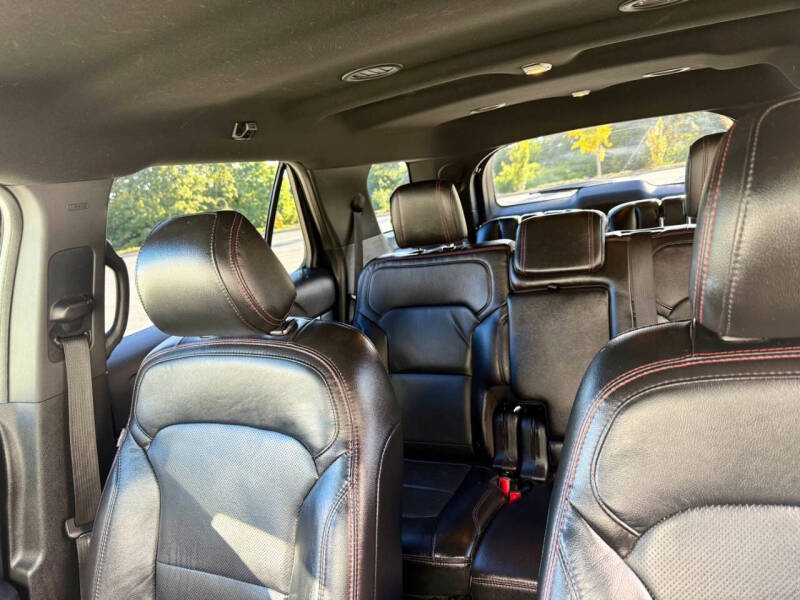 2017 Ford Explorer Sport