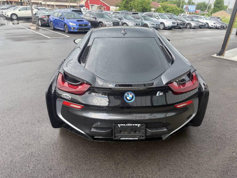 2016 BMW i8