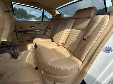 2005 BMW 7 Series 745Li