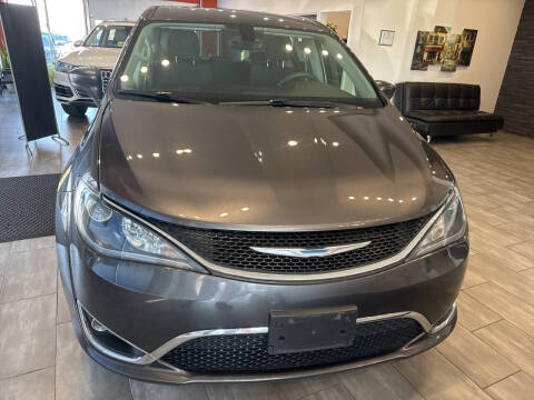 2018 Chrysler Pacifica Touring Plus