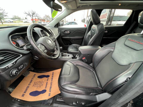 2020 Jeep Cherokee Trailhawk