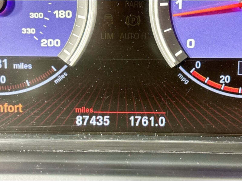 2012 BMW 7 Series 750Li xDrive