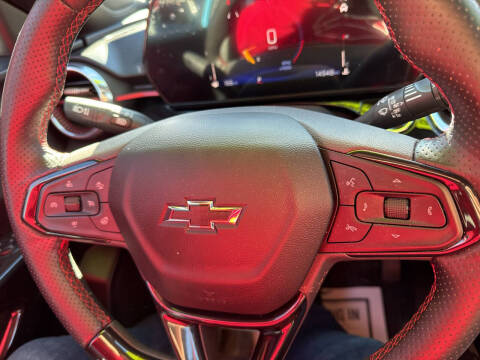 2025 Chevrolet Trax RS