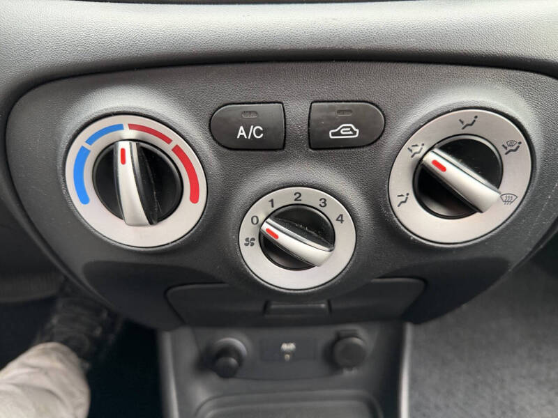 2009 Hyundai Accent GS