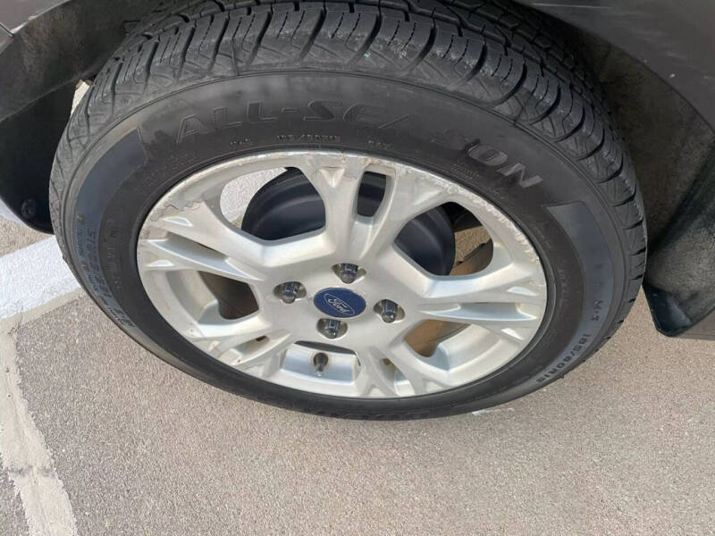 2015 Ford Fiesta SE