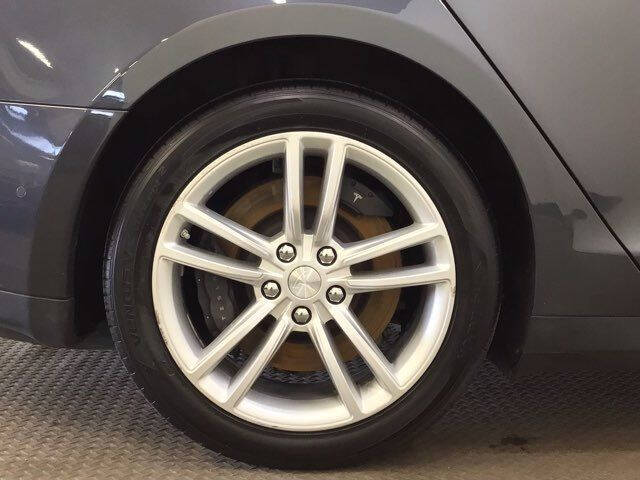 2015 Tesla Model S 70