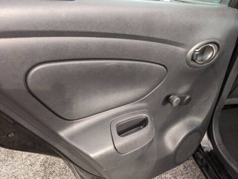 2016 Nissan Versa 1.6 S