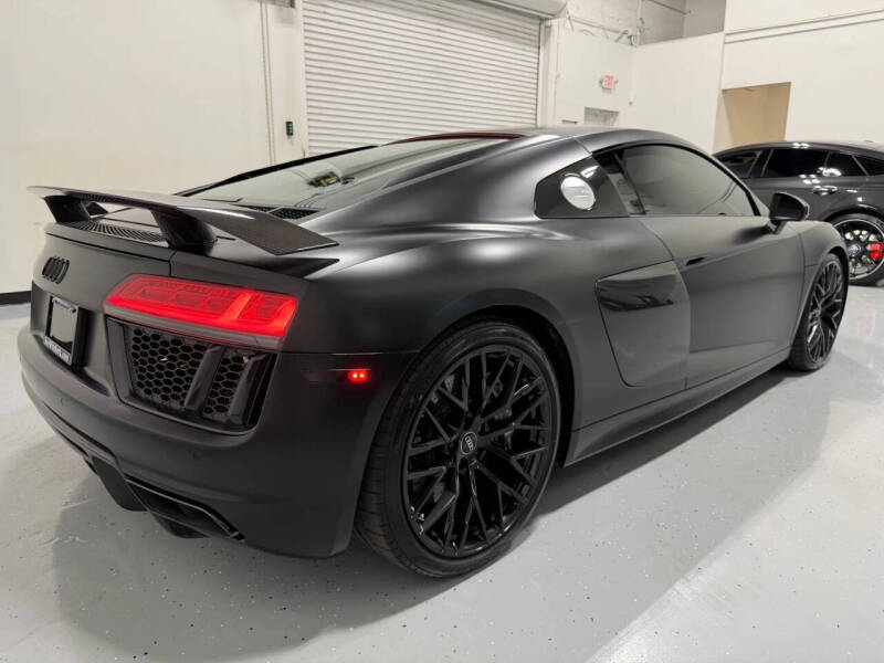 2018 Audi R8 5.2 quattro V10 Plus