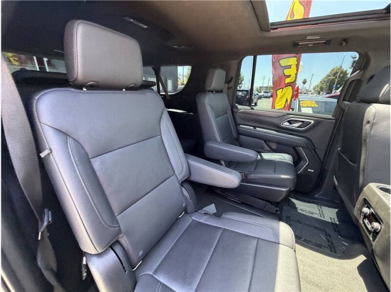 2022 Chevrolet Suburban LT