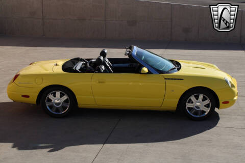 2004 Ford Thunderbird Deluxe