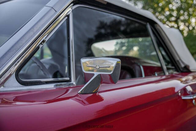 1966 Ford Thunderbird