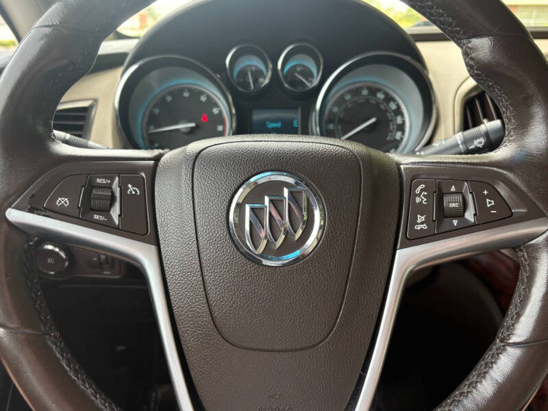 2012 Buick Verano Leather Group