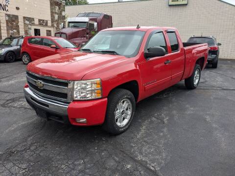 2009 Chevrolet Silverado 1500 for sale at BADGER LEASE & AUTO SALES INC in West Allis WI