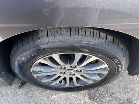 2019 Toyota Sienna XLE 8-Passenger