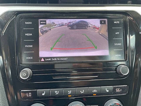 2020 Volkswagen Passat SE