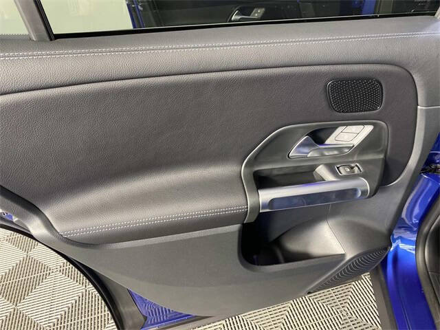 2024 Mercedes-Benz GLB GLB 250