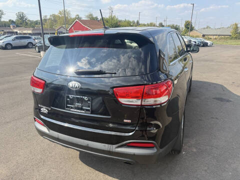 2017 Kia Sorento L