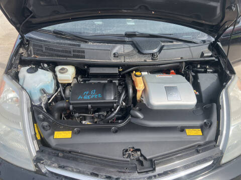 2009 Toyota Prius for sale at Super Trooper Motors in Madison WI