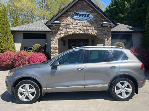 2013 Volkswagen Touareg for sale at Hoyle Auto Sales in Taylorsville NC