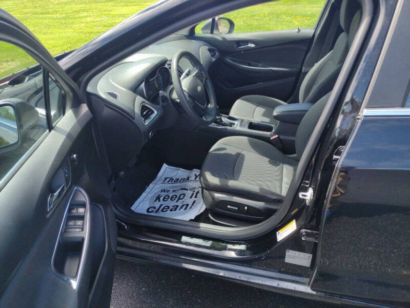 2017 Chevrolet Cruze LT Auto