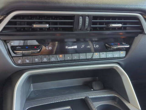 2025 Mazda CX-70 Plug-in Hybrid Premium Plus