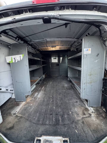 2017 Chevrolet Express 2500