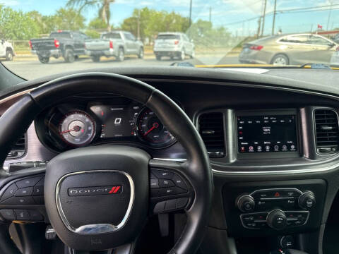 2018 Dodge Charger SXT