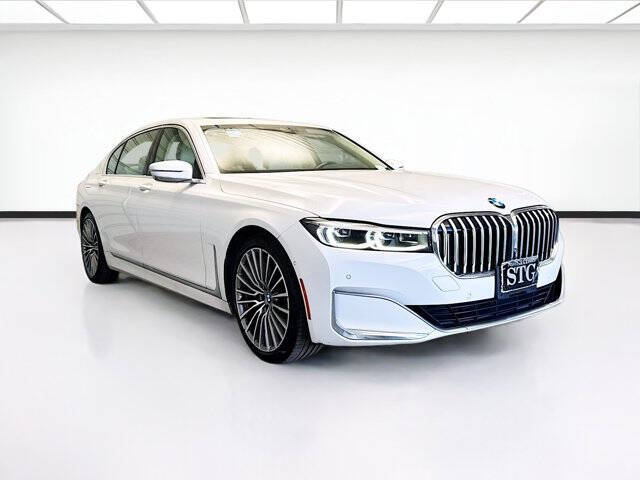 2022 BMW 7 Series 740i