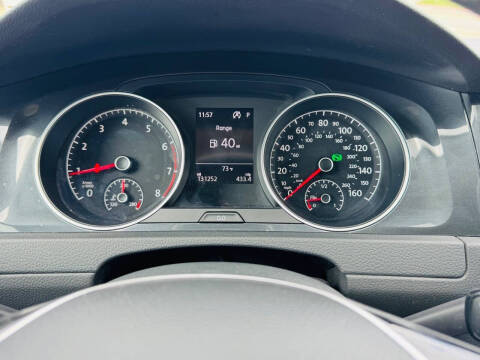 2021 Volkswagen Golf TSI