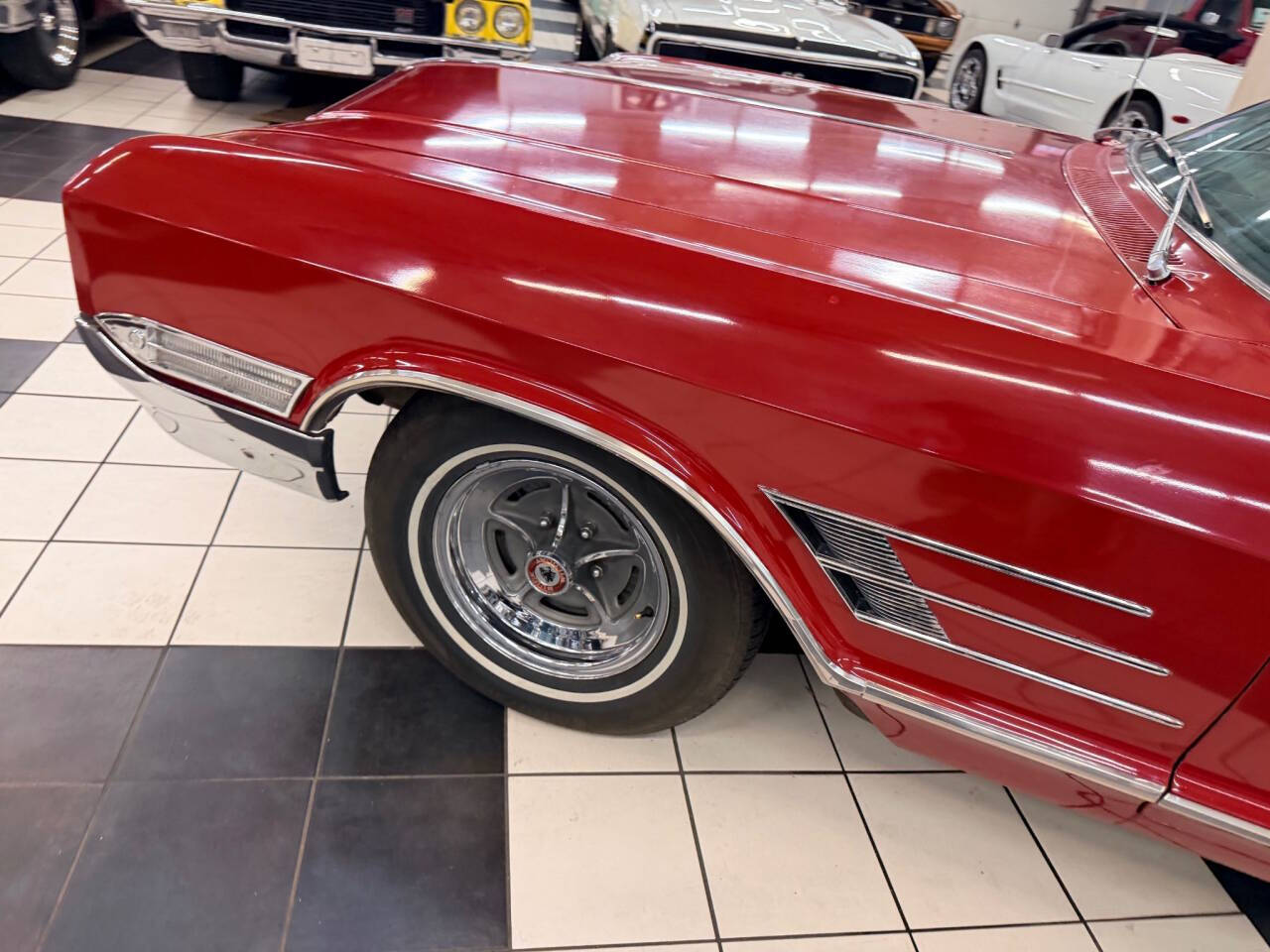 1965 Buick Wildcat 4
