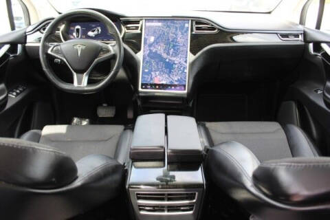 2016 Tesla Model X 75D