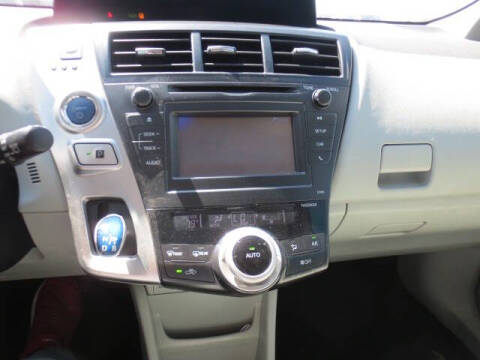 2012 Toyota Prius v Two